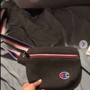 Selling a champion fannypack brand new